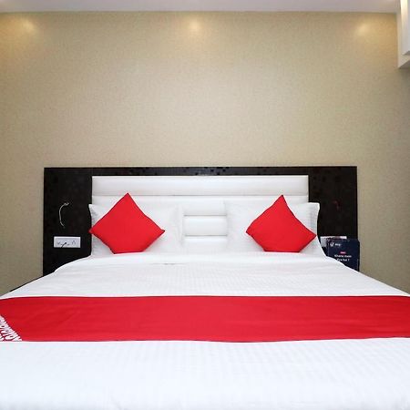Oyo 25130 Hotel Royal Inn New Delhi Luaran gambar