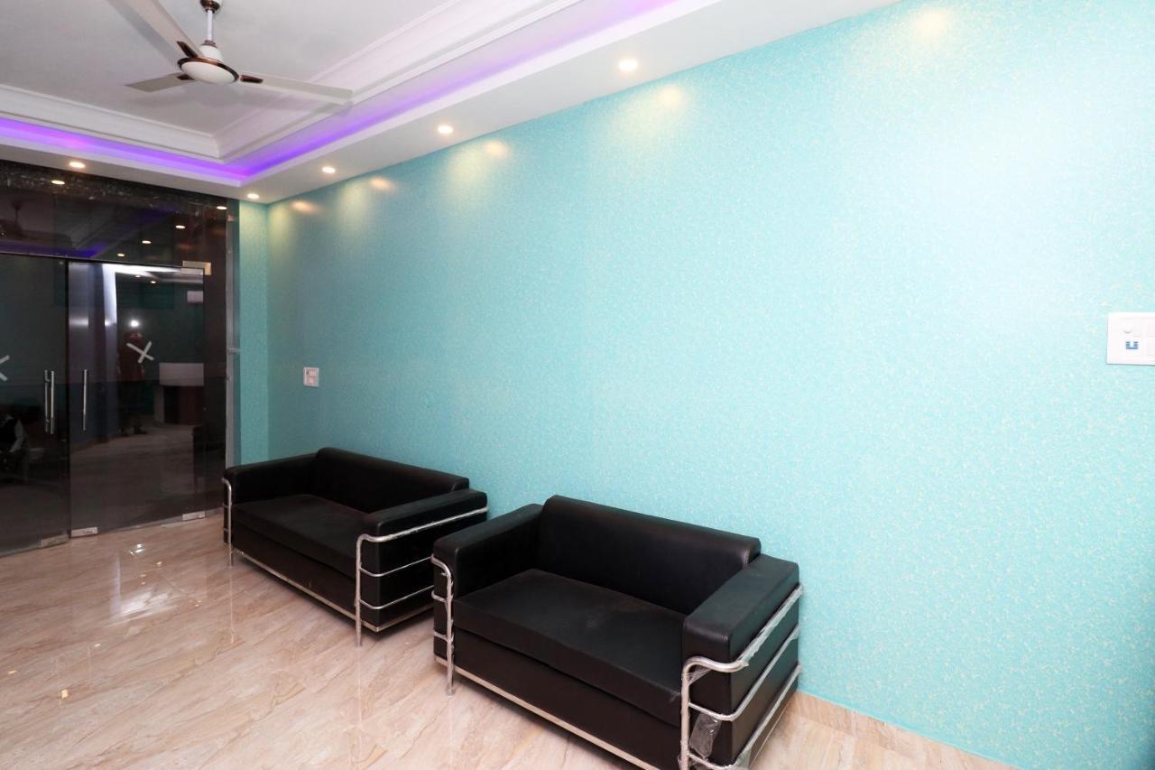 Oyo 25130 Hotel Royal Inn New Delhi Luaran gambar