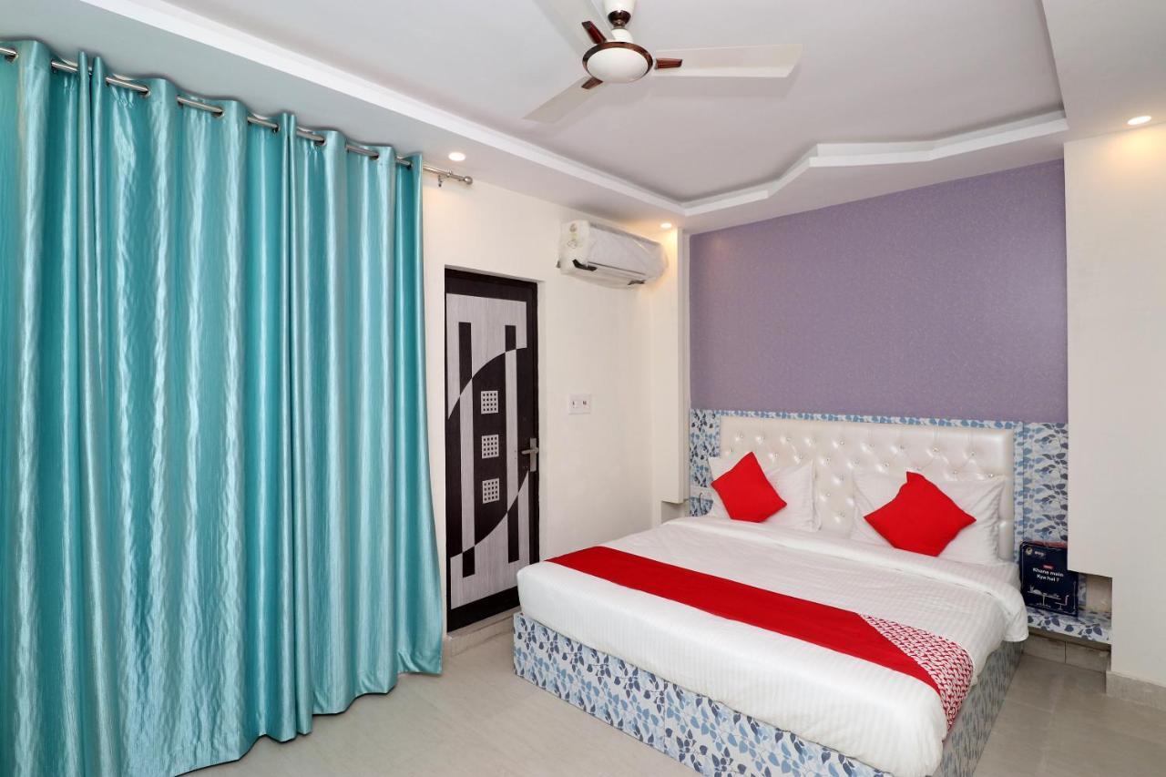 Oyo 25130 Hotel Royal Inn New Delhi Luaran gambar
