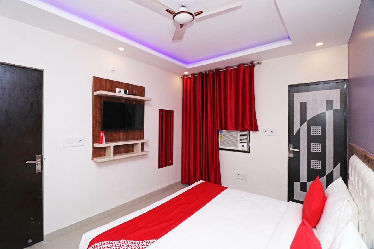 Oyo 25130 Hotel Royal Inn New Delhi Luaran gambar